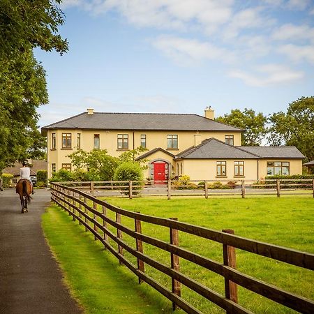 Cahergal Farmhouse B&B Newmarket-on-Fergus Exteriör bild